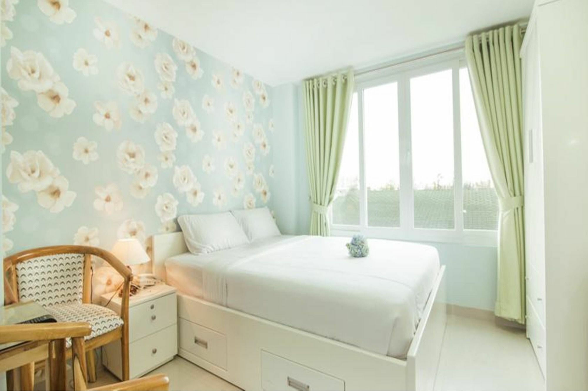 Max Sunflower Ho Chi Minh City Exterior photo